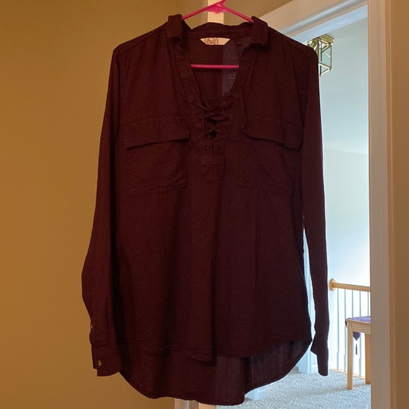 SO Blouse - Picture 1 of 5